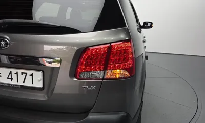 Kia Sorento 2012, 120252 км, за 6494.18 USD - фото 23