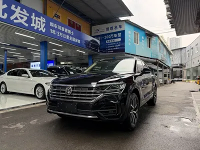 Volkswagen Touareg · 2020 год