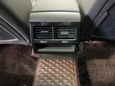 Volkswagen Touareg 2020, 130000 км, за 30957.91 USD - фото 10
