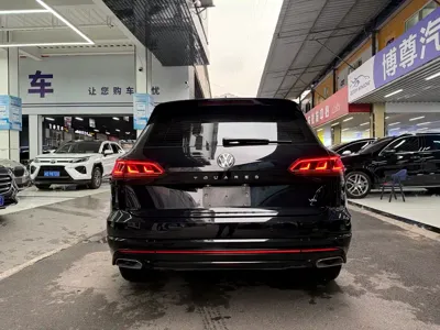 Volkswagen Touareg 2020, 130000 км, за 30957.91 USD - фото 25