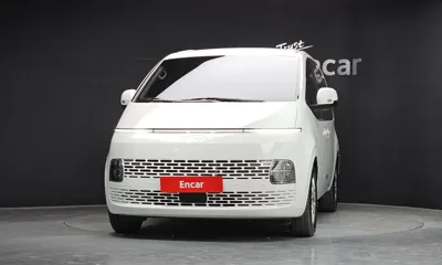 Hyundai Staria 2025, 22343 км, за 19495.86 USD