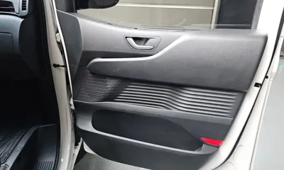 Hyundai Staria 2025, 22343 км, за 19495.86 USD - фото 25