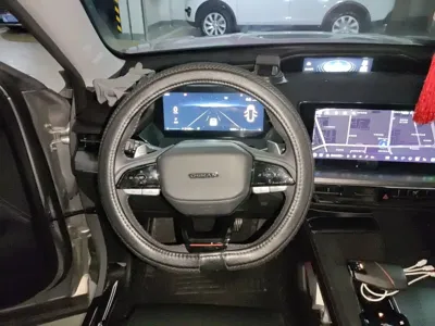 Oshan Oushang Z6 2022, 61600 км, за 9358.26 USD