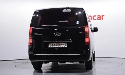 Hyundai Starex 2019, 98166 км, за 10049.92 USD
