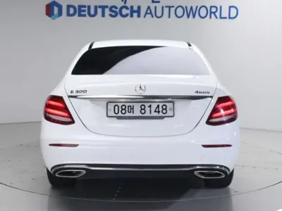 Mercedes-Benz E-Class 2019, 51000 км, за 18373.38 USD