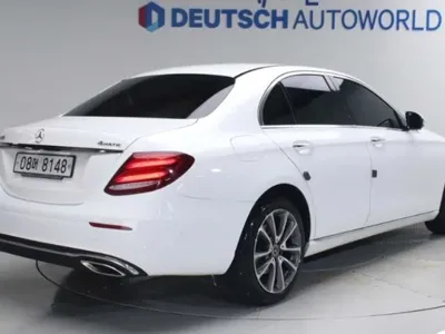 Mercedes-Benz E-Class 2019, 51000 км, за 18373.38 USD
