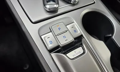 Hyundai Kona 2020, 108989 км, за 9706.85 USD - фото 9