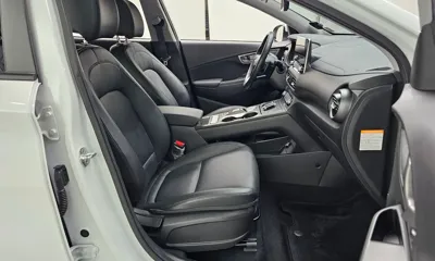 Hyundai Kona 2020, 108989 км, за 9706.85 USD - фото 11