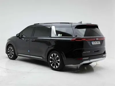 Kia Canival 2021, 87945 км, за 16410.66 USD
