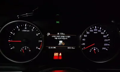 Kia Canival 2023, 85514 км, за 17034.99 USD - фото 8