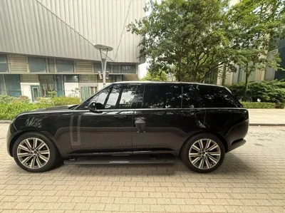 Land Rover Range Rover 2026, 1800 км, за 192094.73 USD