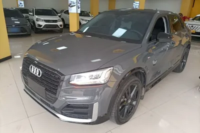 Audi Q2L · 2021 год