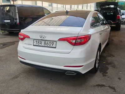 Hyundai Sonata 2015, 136859 км, за 5801.12 USD