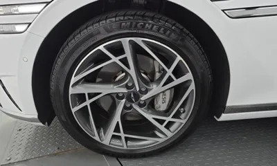 Genesis G90 2025, 29864 км, за 651459.63 USD