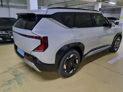 Kia EV5 2026, 1400 км, за 21915.32 USD