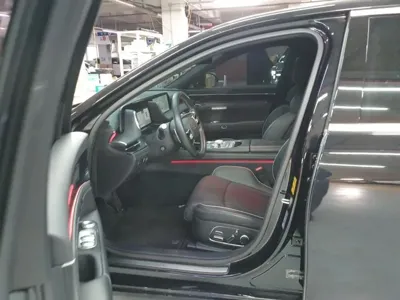 Genesis G90 2023, 80732 км, за 8208.47 USD