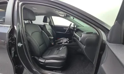 Kia K3 2024, 2682 км, за 15695.35 USD - фото 10
