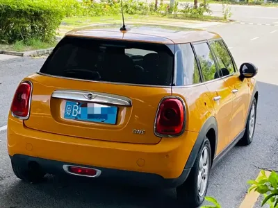 MINI MINI 2015, 110000 км, за 5198.23 USD - фото 9