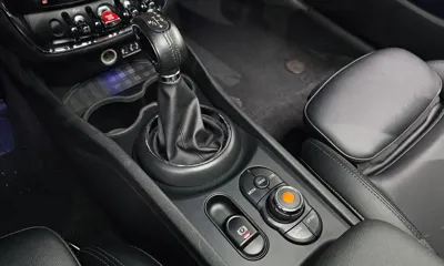 MINI Clubman 2018, 124515 км, за 6236.05 USD - фото 9