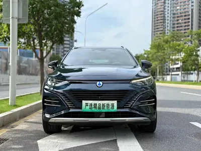 Denza Denza N8 2023, 89000 км, за 18977.72 USD