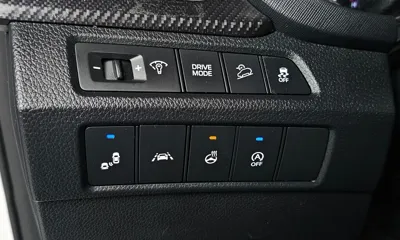Hyundai Santafe 2016, 158987 км, за 8273.62 USD - фото 13