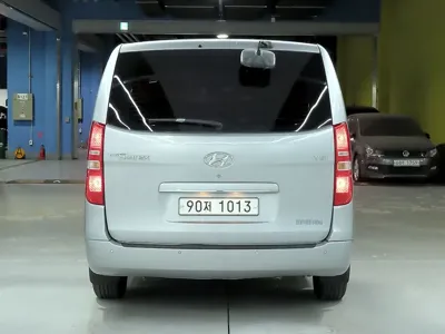 Hyundai Starex 2015, 155312 км, за 4620.57 USD