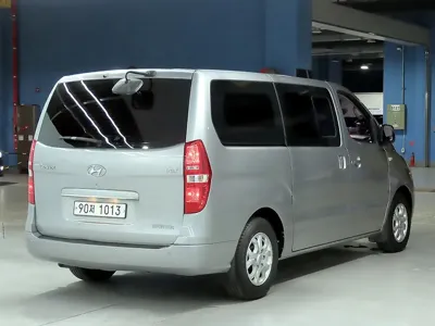 Hyundai Starex 2015, 155312 км, за 4620.57 USD