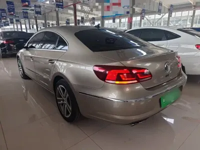 Volkswagen CC 2016, 144700 км, за 6684.43 USD