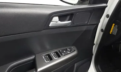 Kia Sportage 2019, 116454 км, за 19543.98 USD - фото 24