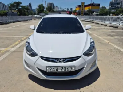 Hyundai Avante 2012, 81288 км, за 2801.3 USD