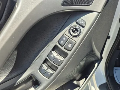 Hyundai Avante 2012, 81288 км, за 2801.3 USD - фото 11