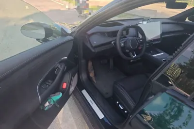 Xiaomi Auto SU7 2026, 1900 км, за 38451 USD - фото 16