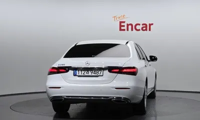 Mercedes-Benz E-Class 2022, 23877 км, за 27898.12 USD