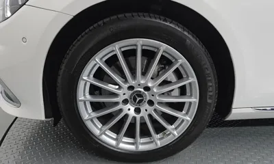 Mercedes-Benz E-Class 2022, 23877 км, за 27898.12 USD