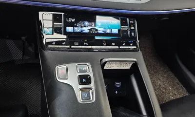 Hyundai Grandeur 2020, 80303 км, за 12669.03 USD - фото 9