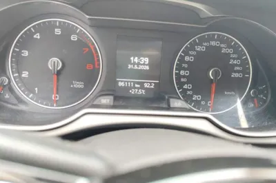 Audi A4L 2016, 86100 км, за 11639 USD - фото 11