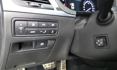 Genesis G80 2018, 151841 км, за 12406.46 USD - фото 29
