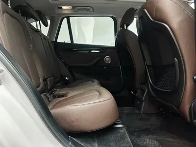 BMW X1 2022, 29900 км, за 22155.71 USD - фото 22