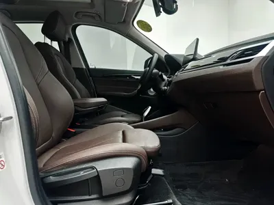 BMW X1 2022, 29900 км, за 22155.71 USD - фото 23