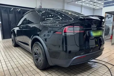 Tesla Model X 2026, 1500 км, за 125767.74 USD