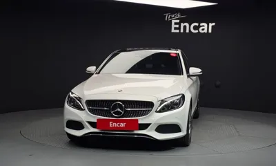 Mercedes-Benz C-Class 2016, 120814 км, за 9185.67 USD