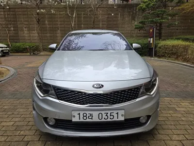 Kia K5 2017, 161418 км, за 4231.78 USD
