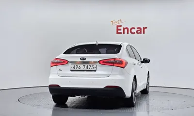 Kia K3 2015, 139867 км, за 3575.37 USD