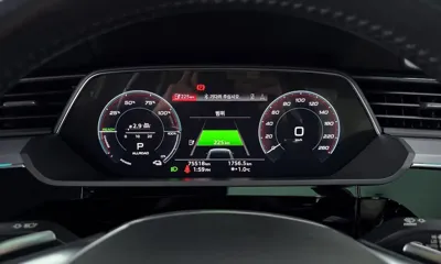 Audi e-tron 2021, 75518 км, за 32178.37 USD - фото 8
