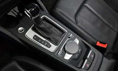 Audi Q2 2023, 92982 км, за 17876.87 USD - фото 9