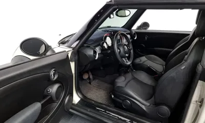 MINI Cooper Convertible 2014, 82815 км, за 6188.93 USD - фото 11