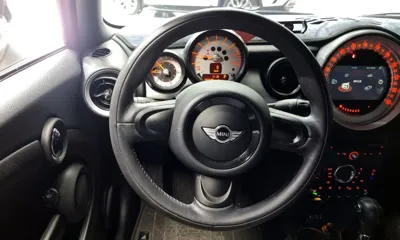 MINI Cooper Convertible 2014, 82815 км, за 6188.93 USD - фото 13