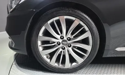 Genesis G80 2018, 108900 км, за 10726.12 USD