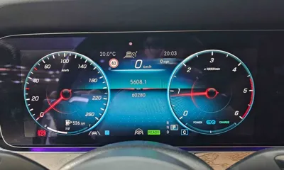 Mercedes-Benz E-Class 2023, 60246 км, за 29628.17 USD - фото 8