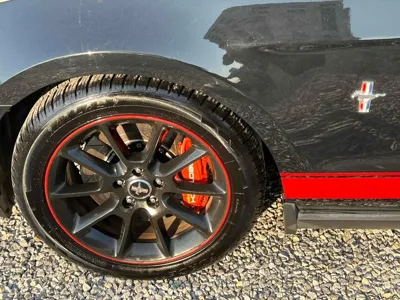 Ford Mustang 2010, 110660 км, за 8205.33 USD
